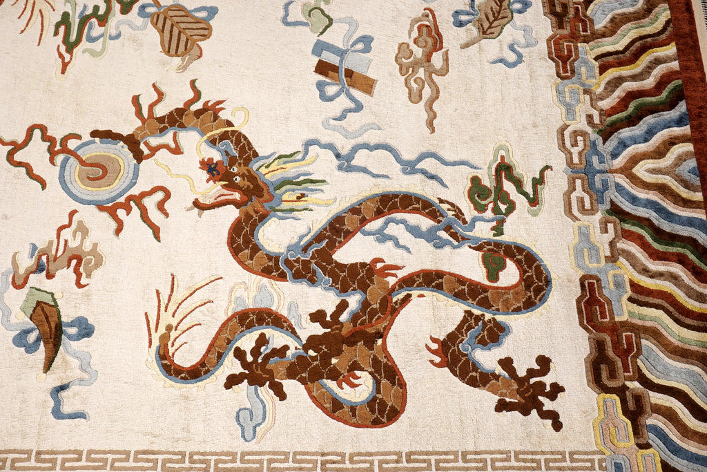 China Drachen Motiv Seidenteppich 184 x 124 cm Orient Teppich