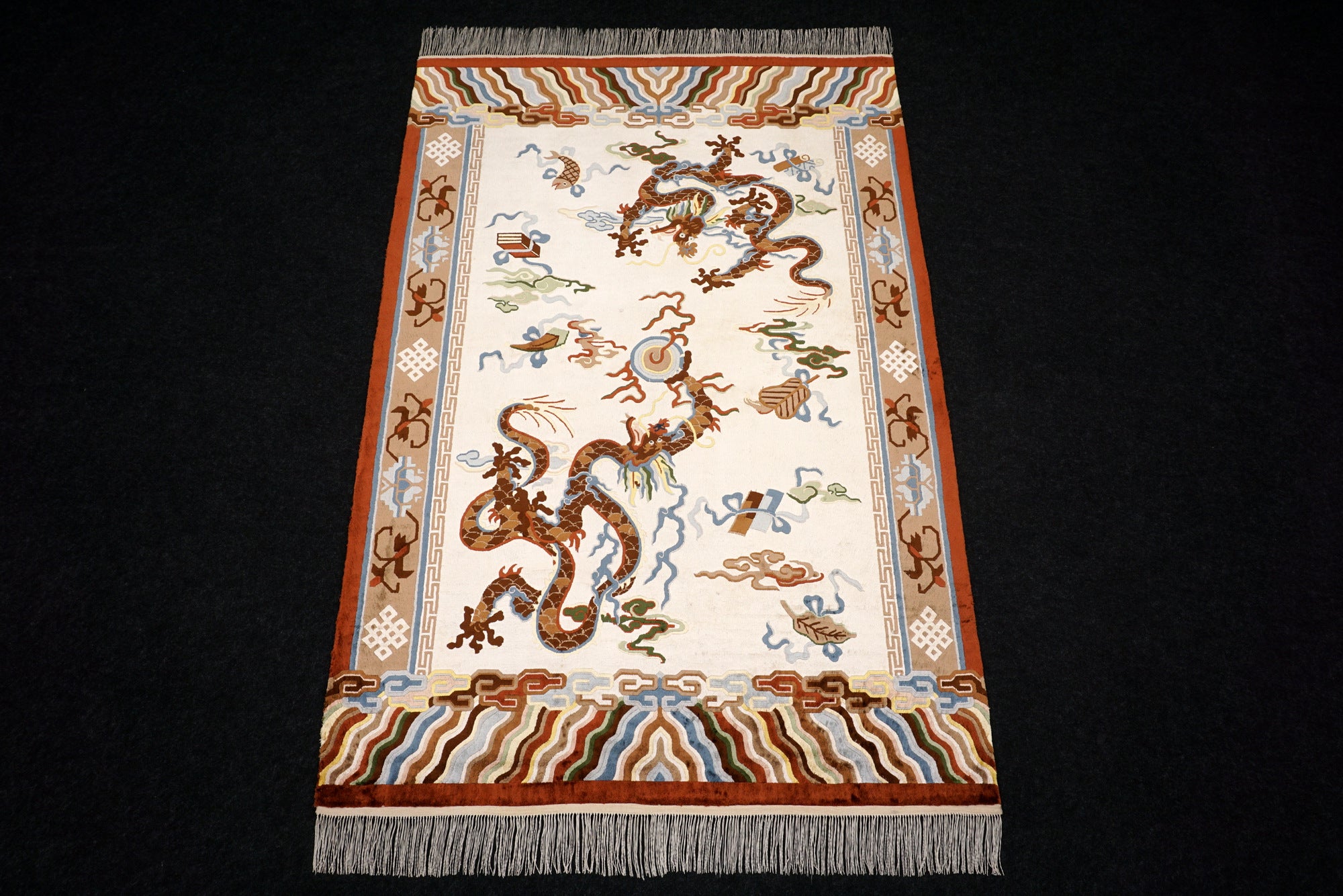 China Drachen Motiv Seidenteppich 184 x 124 cm Orient Teppich