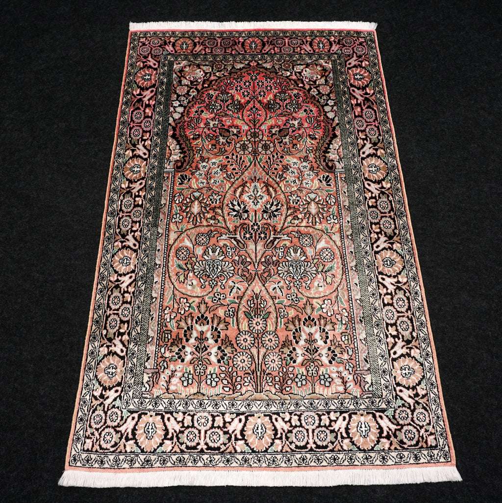 Ghom Kashmir 150 x 89 cm Orient Teppich Seidenteppich Handgeknüpft