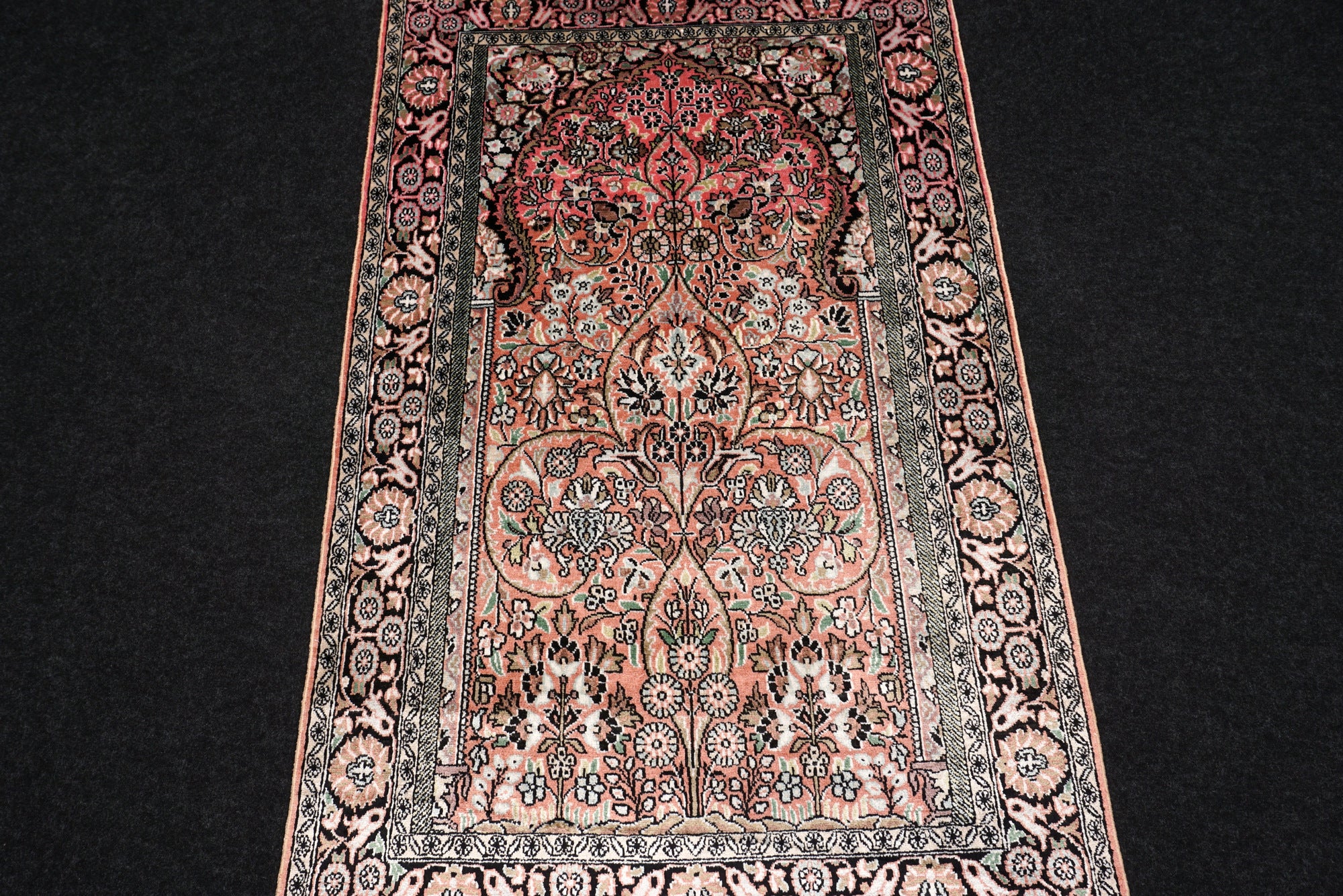 Ghom Kashmir 150 x 89 cm Orient Teppich Seidenteppich Handgeknüpft