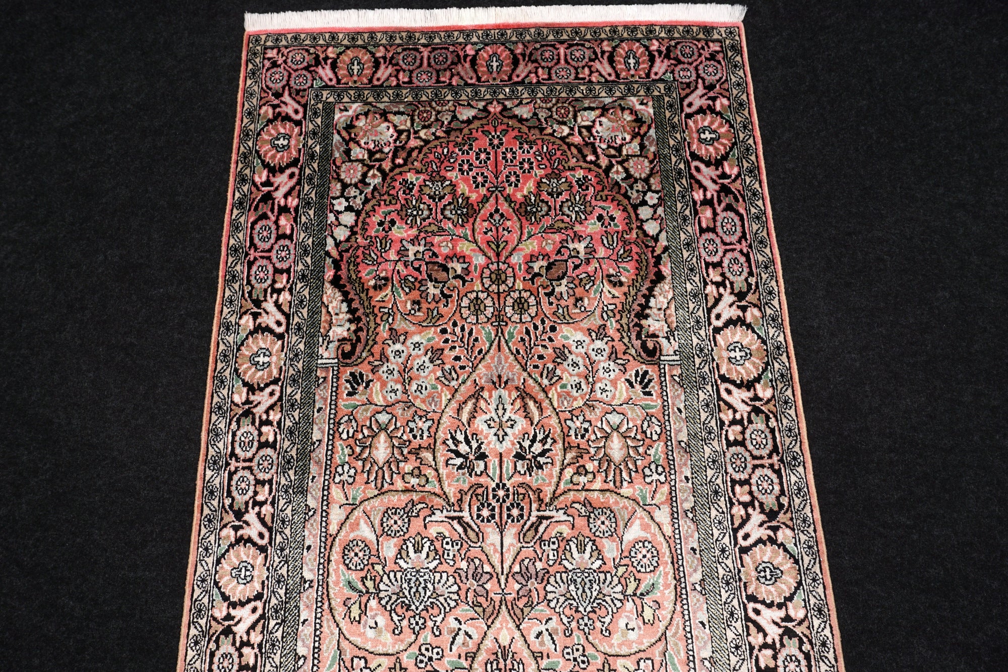 Ghom Kashmir 150 x 89 cm Orient Teppich Seidenteppich Handgeknüpft