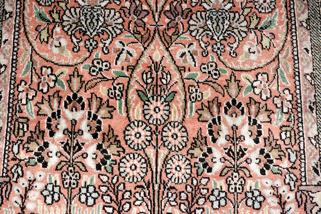 Ghom Kashmir 150 x 89 cm Orient Teppich Seidenteppich Handgeknüpft