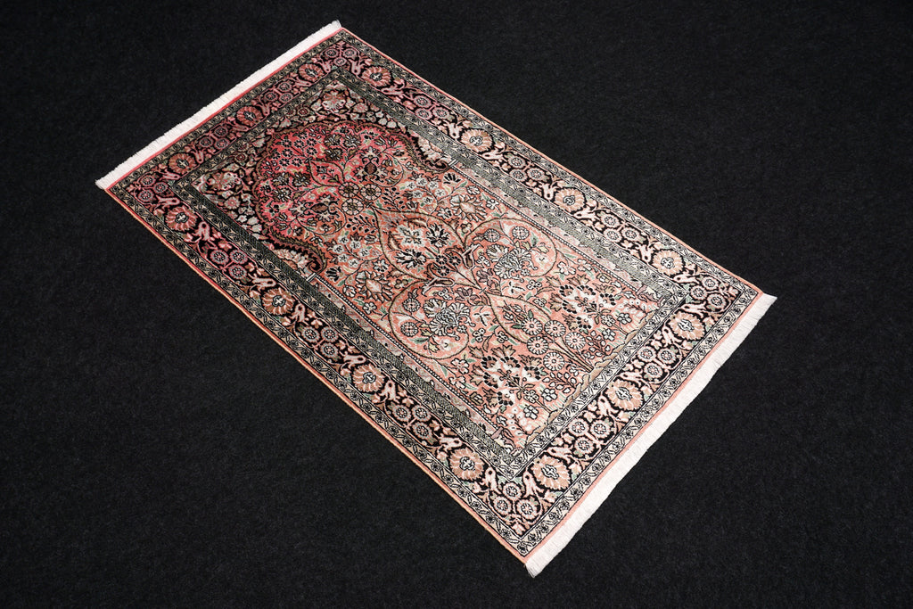 Ghom Kashmir 150 x 89 cm Orient Teppich Seidenteppich Handgeknüpft