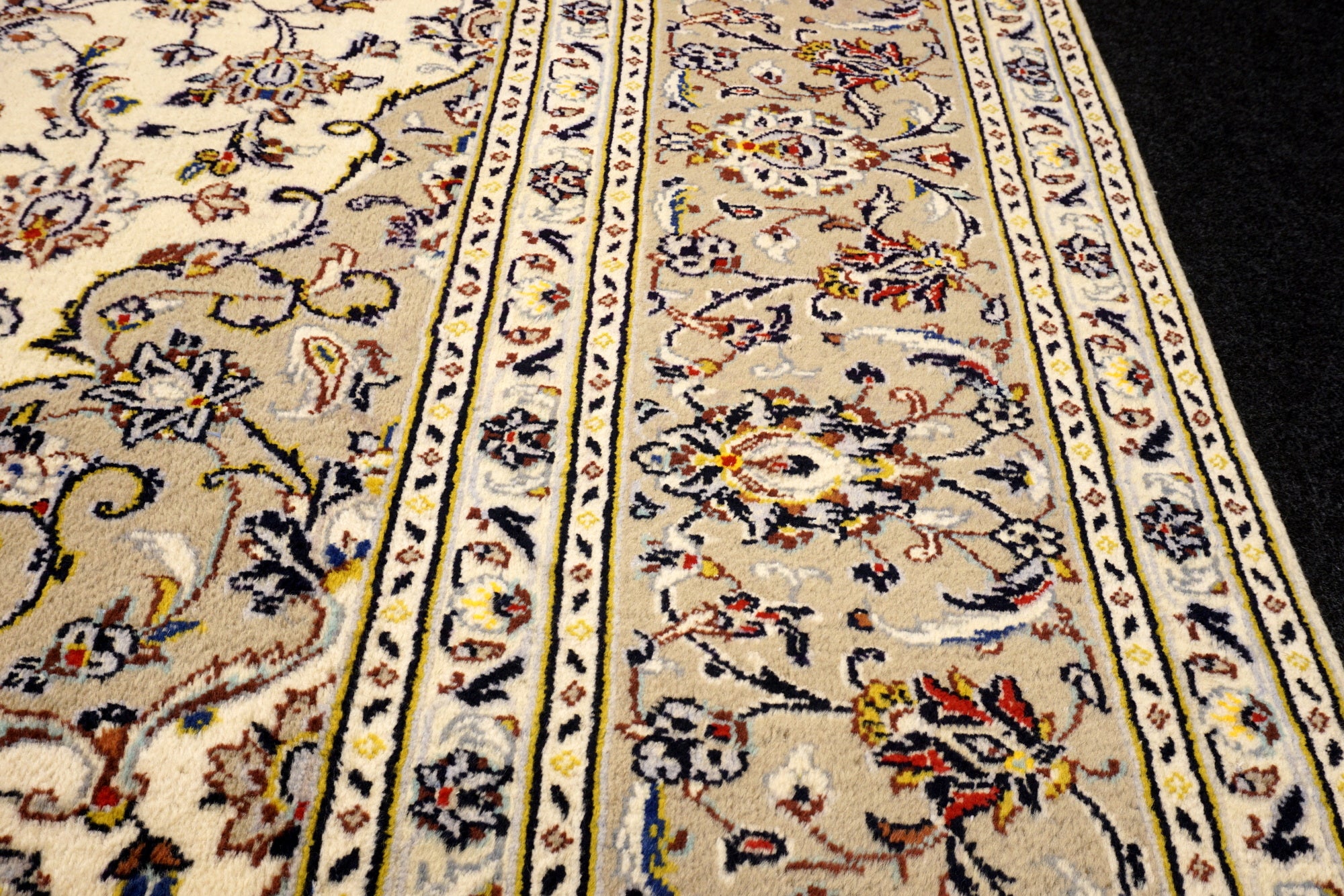 Keschan Teppich 348 x 251 cm Keshan Beige Perserteppich