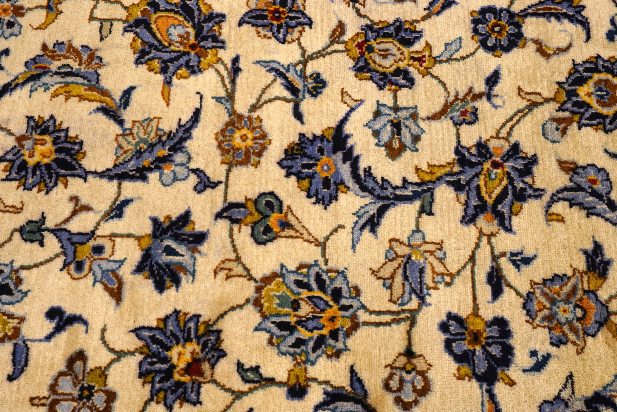 Keschan Perserteppich in Beige, Gold und Blau