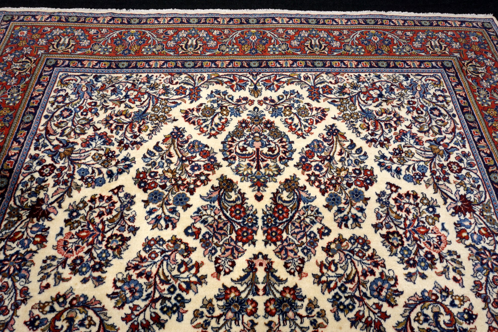 Sarough 345 x 240 cm Beige Perserteppich