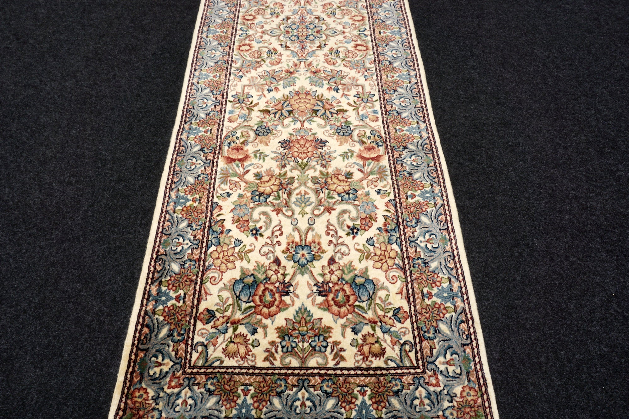 Orient Teppich Läufer 256 x 81 cm Ghom Muster Kaschmir