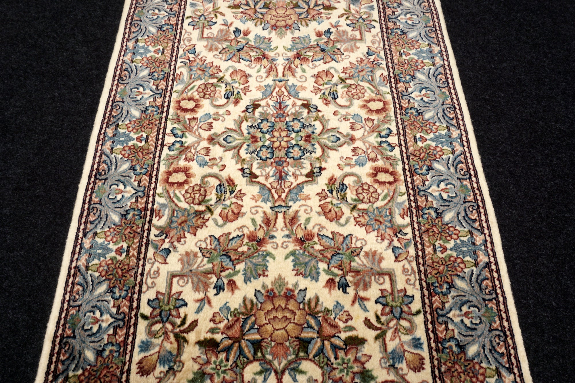 Orient Teppich Läufer 256 x 81 cm Ghom Muster Kaschmir