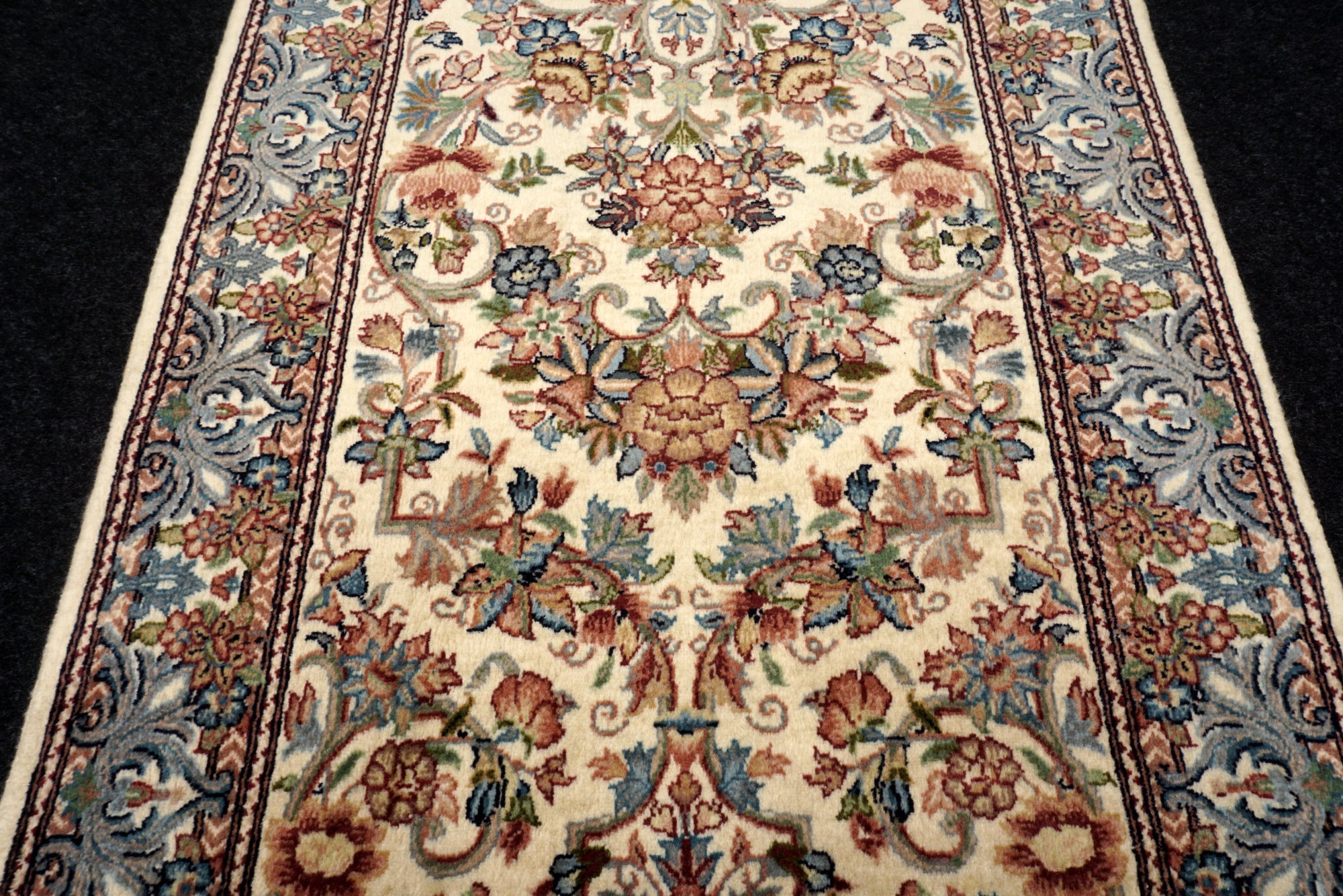 Orient Teppich Läufer 256 x 81 cm Ghom Muster Kaschmir