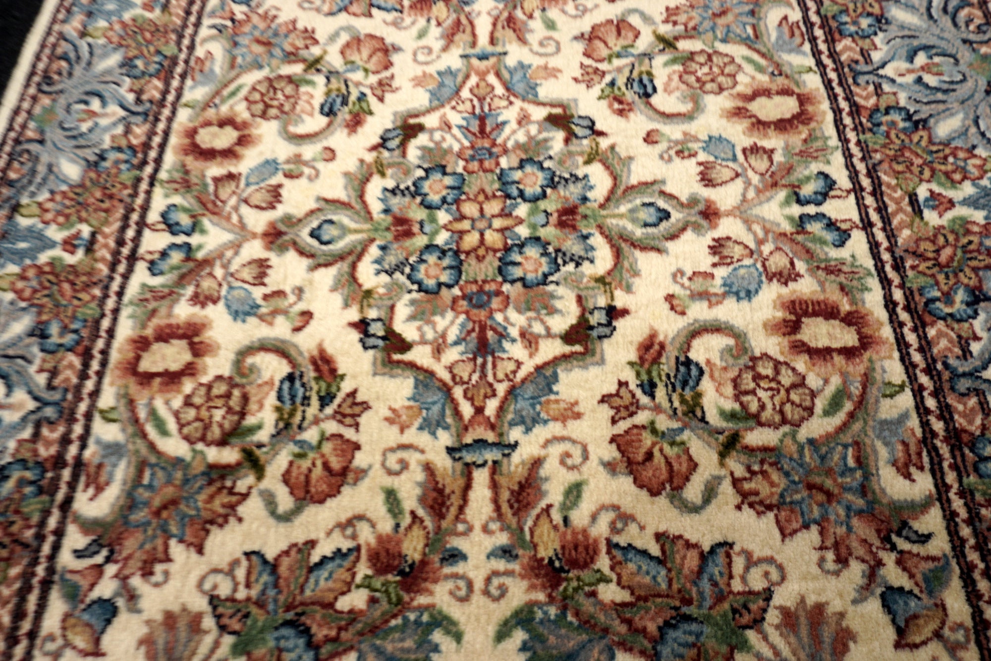 Orient Teppich Läufer 256 x 81 cm Ghom Muster Kaschmir